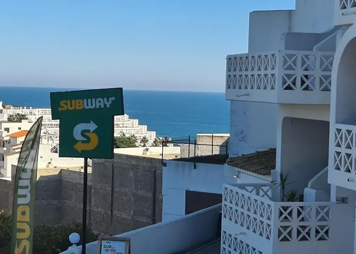 アパート 402 - Oura - 2 Bedroomed - Sea View *