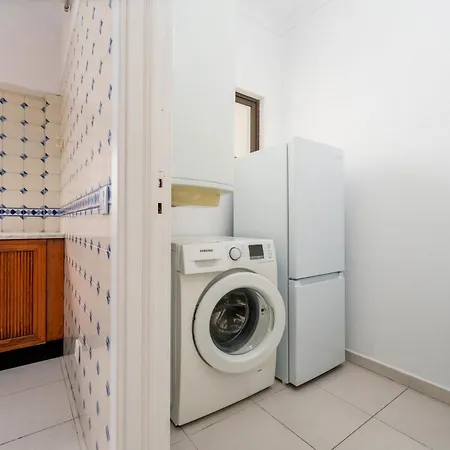 Apartmán 402 - Oura - 2 Bedroomed - Sea View