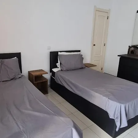402 - Oura - 2 Bedroomed - Sea View Apartamento